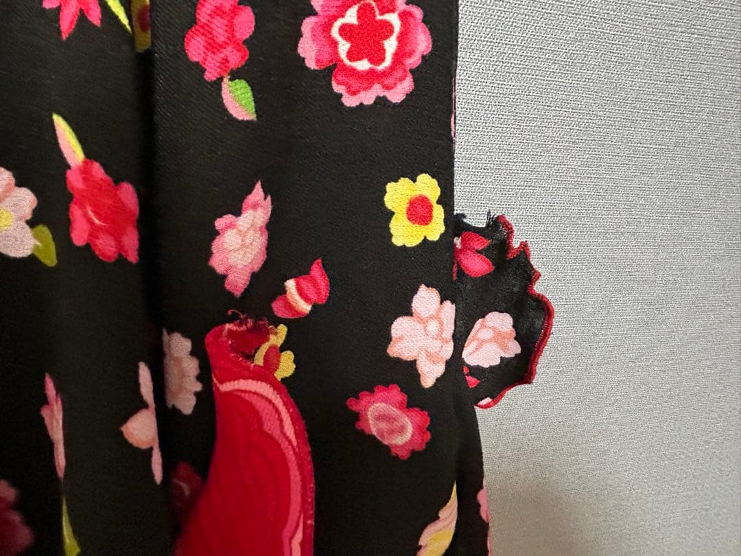 2026年1月3日まで限定値下げ フラメンコドレス 花柄 黒 フラメンコ衣裳