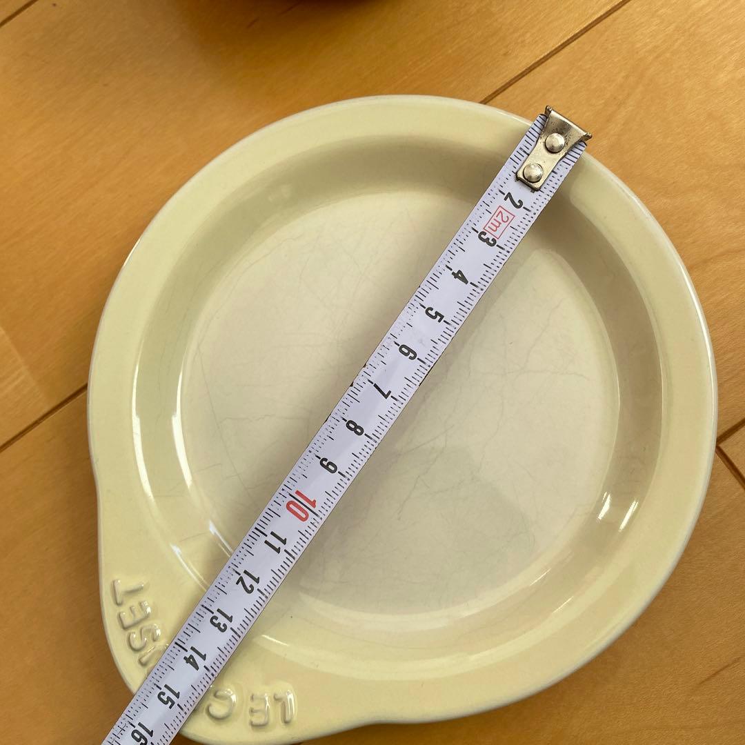 未使用品あり　ル・クルーゼ　ルクルーゼ　プレート　オン　ディッシュ　4セット