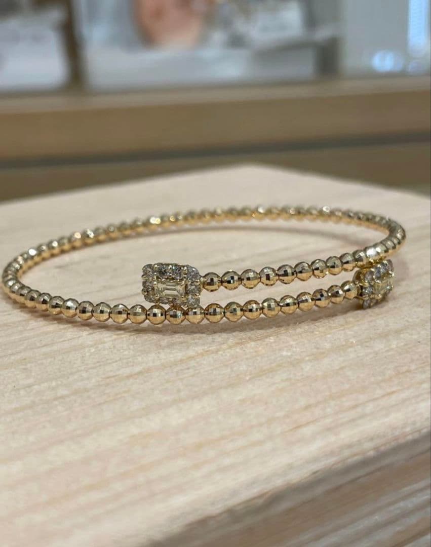 最終値下げ！K18バングルダイヤブレスレット