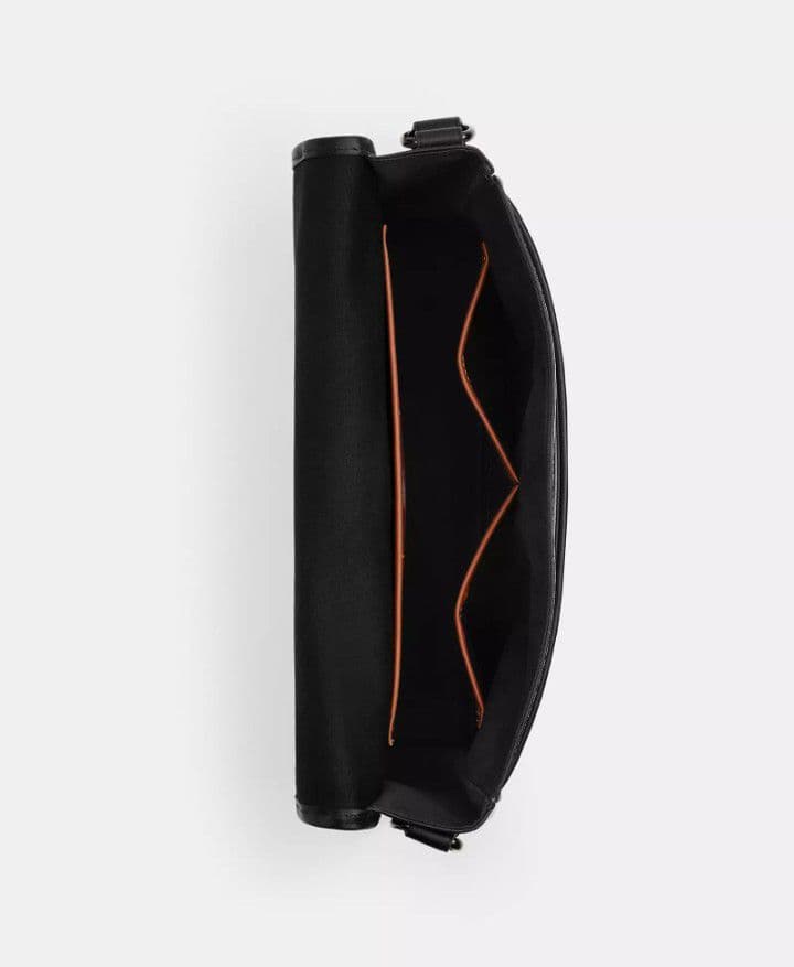 COACH メッセンジャーバッグ シグネチャーキャンバス　コーチ　ボディバッグ