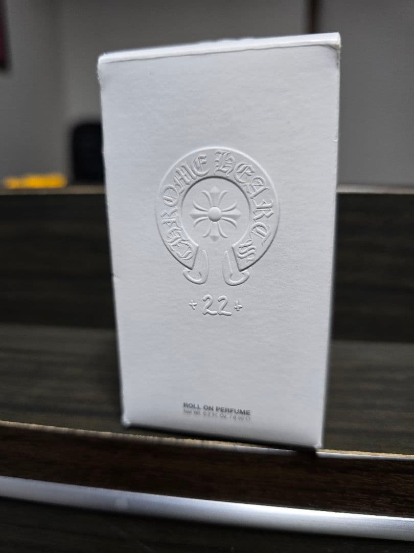 希少 クロムハーツ 香水 ロールオン 22