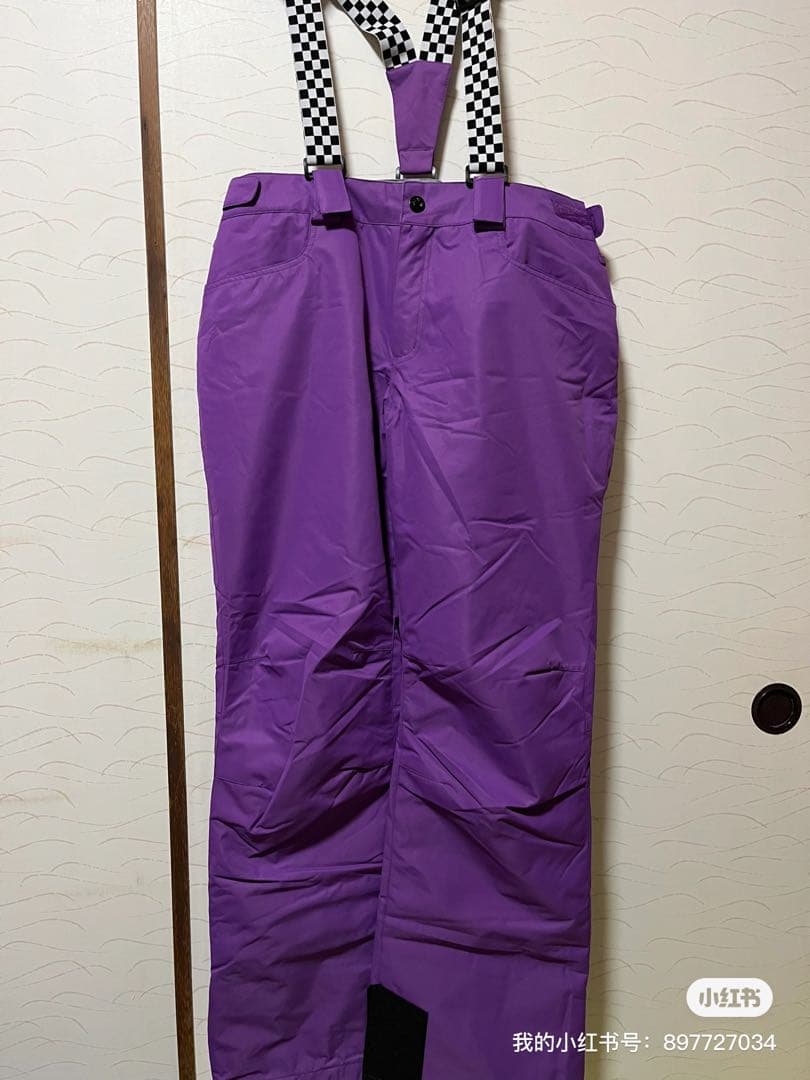 新品未使用スキーウェア