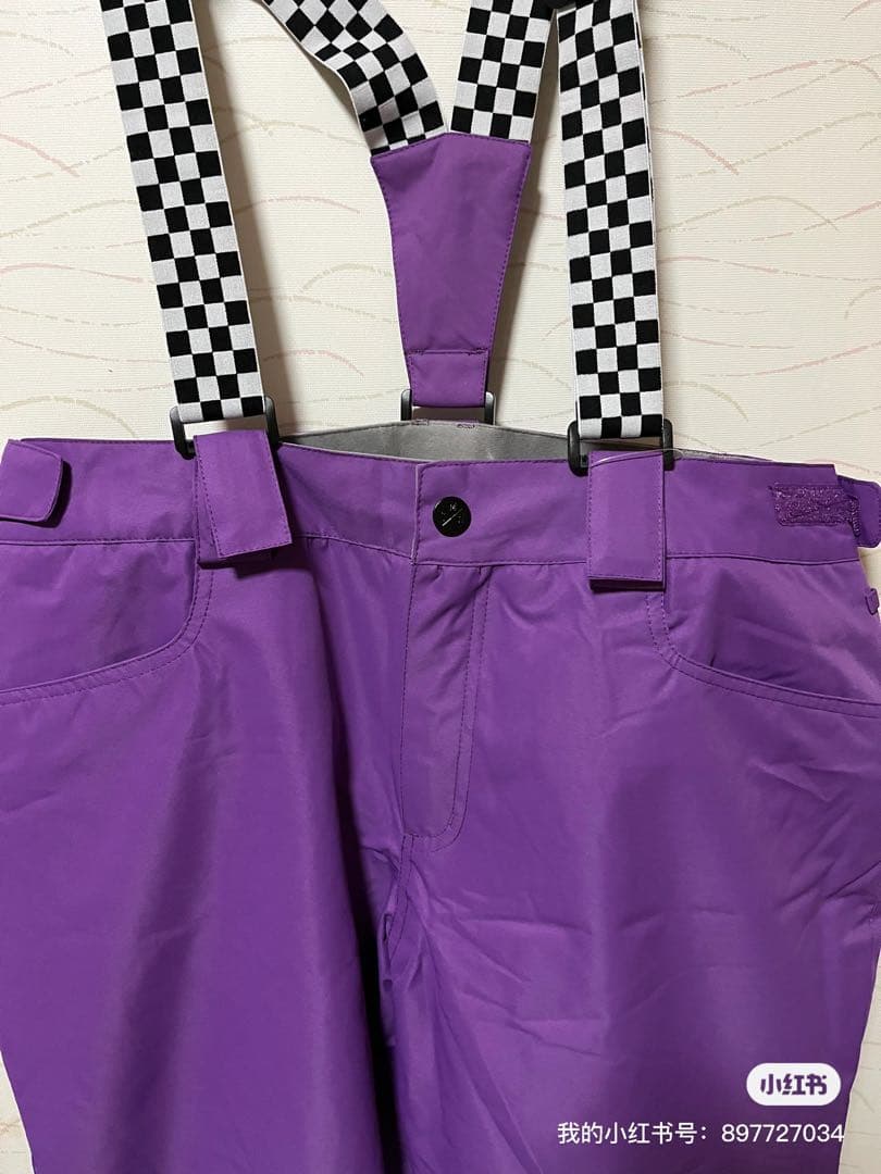 新品未使用スキーウェア