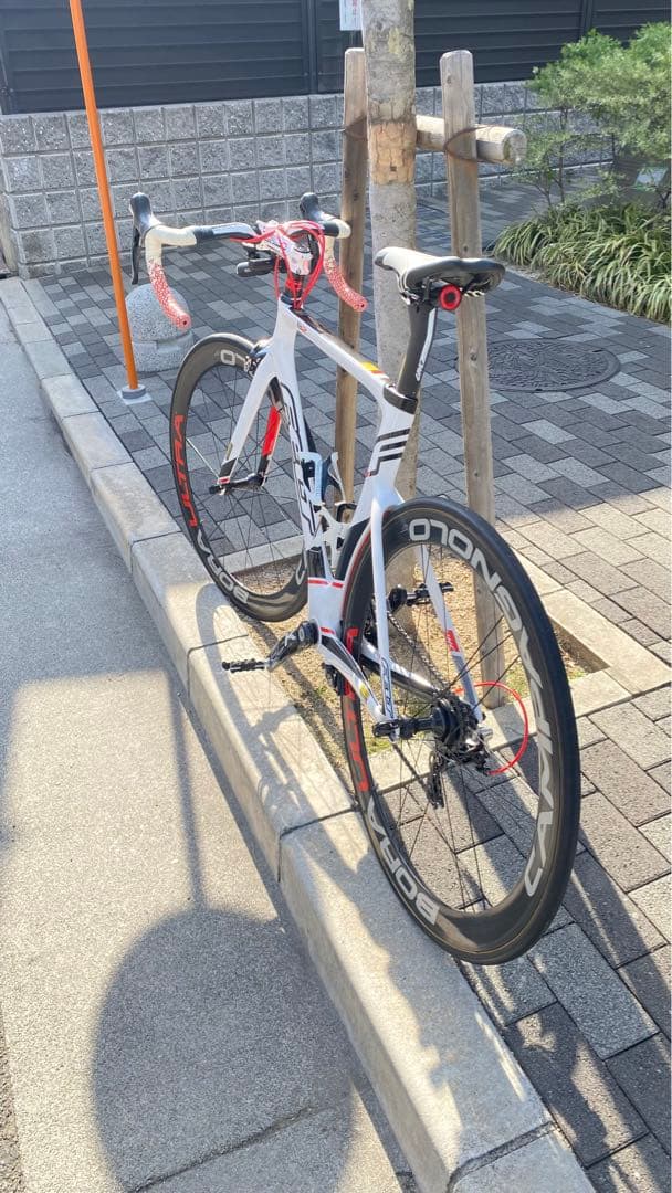 ☆大幅値下げフェルトカーボン雨天走行無し理由は説明欄☆3年前からの掲載です…