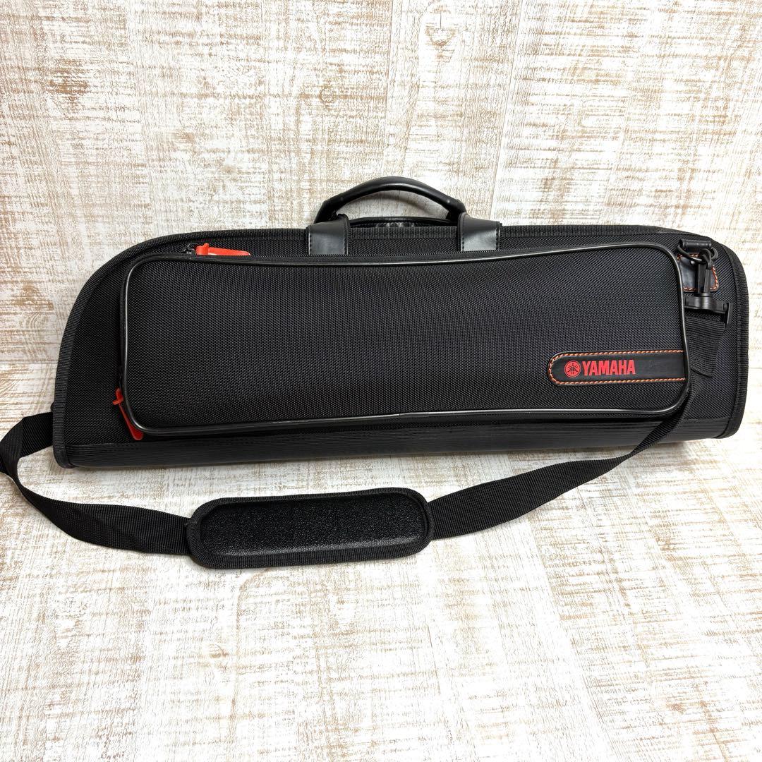 YamahaトランペットYTR-1335 純正ソフトケース、マウスピース付き