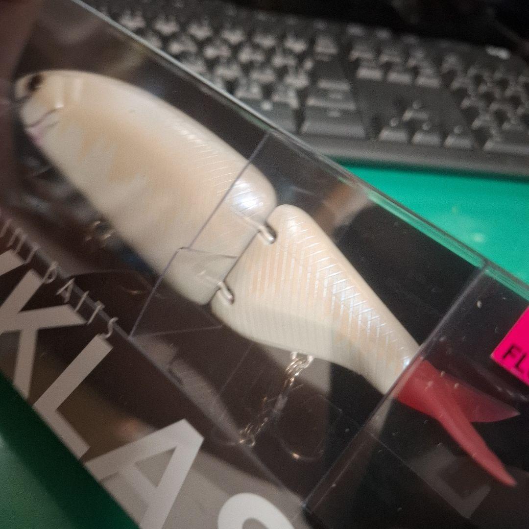 限定品　DRT タイニークラッシュ　ホワイトエリス2　TiNY KLASH