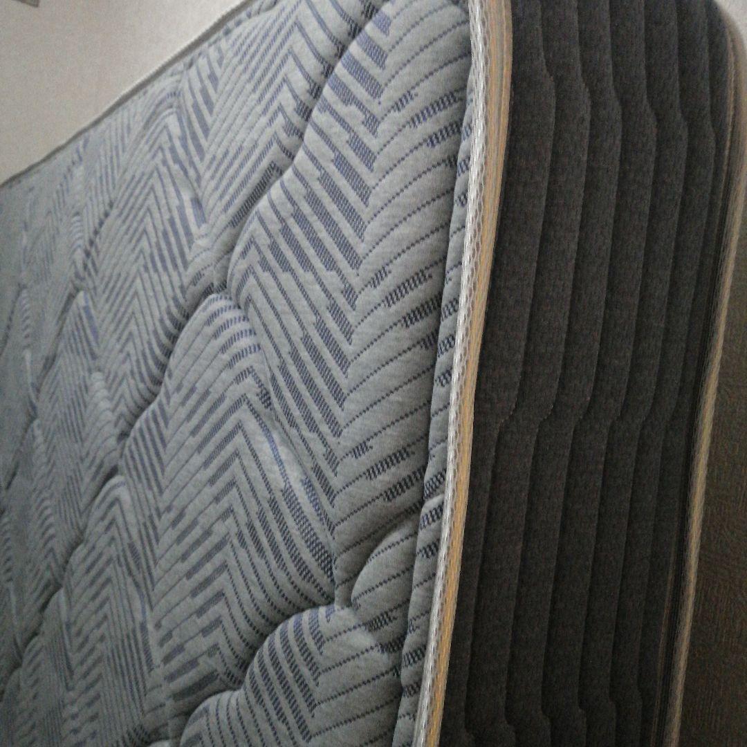 【未使用に近い】シモンズ　ビューティーセレクション　ダブルマットレス