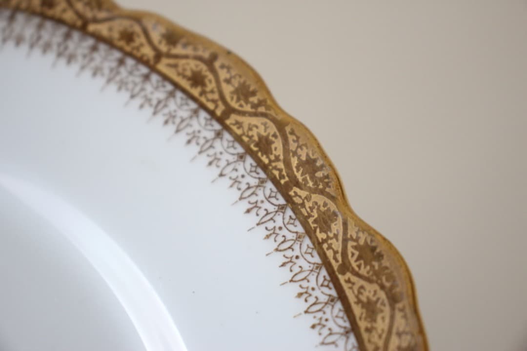 フランス　リモージュ　金彩　２１cmプレート　７枚