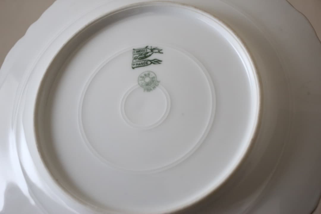 フランス　リモージュ　金彩　２１cmプレート　７枚