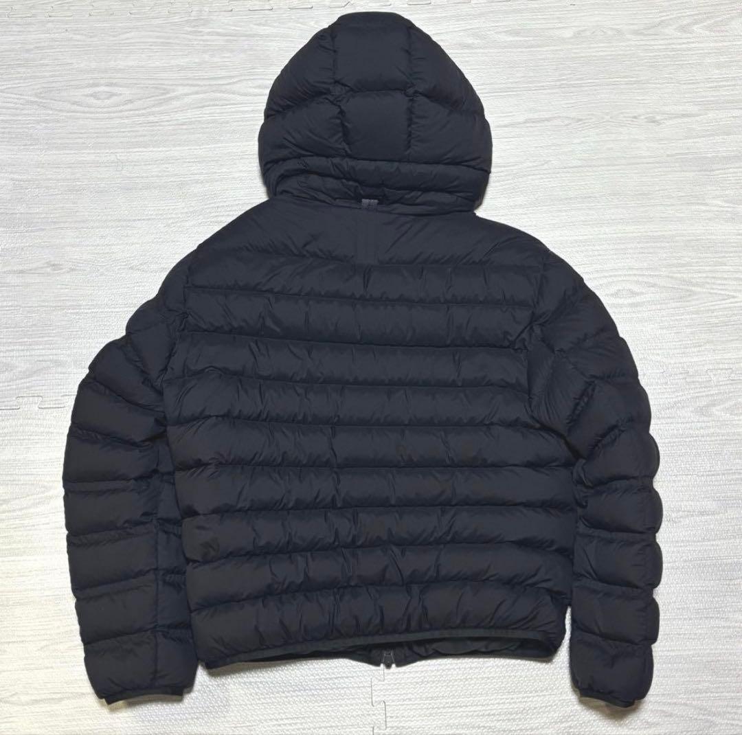 モンクレール　ARROUX ブラック　サイズ1 23〜24秋冬モデル【即購入可】