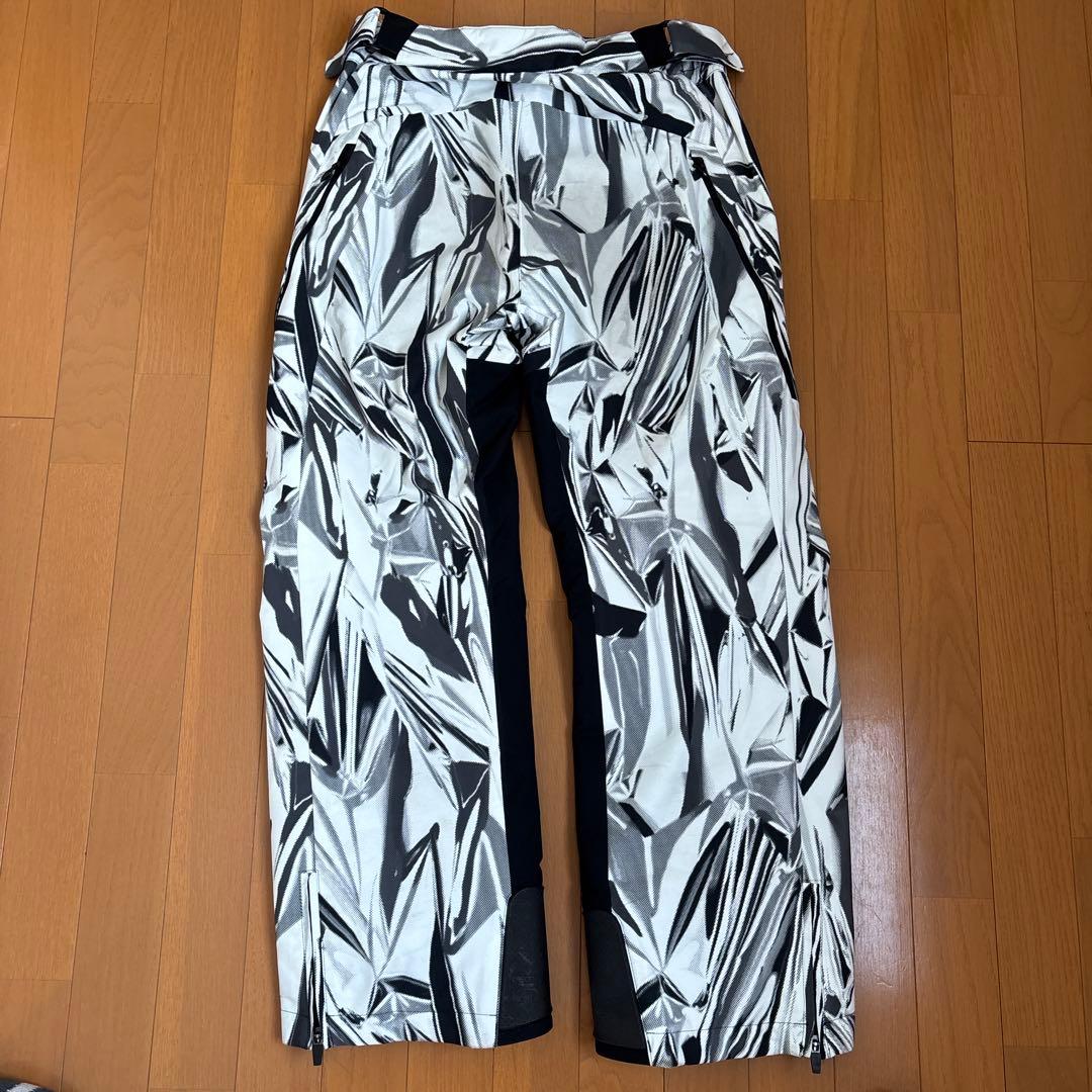 スキーウェアセット ホワイト/ブラック/シルバー