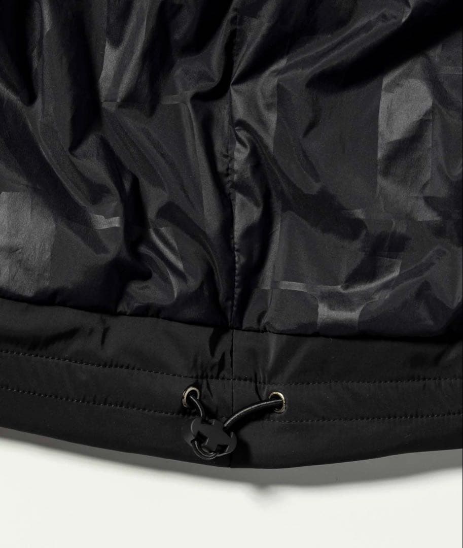 【完売品半額以下】LUXEAKMPLUSゴルフセンターロゴ中綿ジャケット