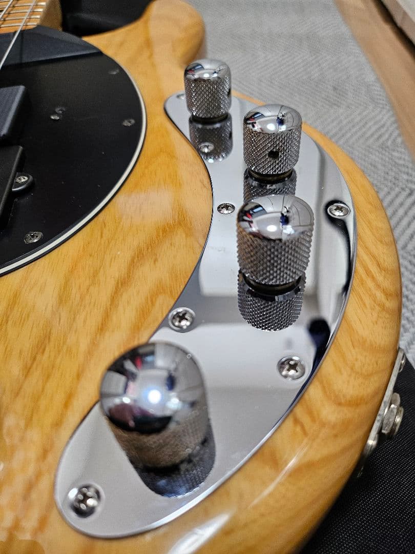 期間限定MusicMan StingRay EX / スティングレイEX 日本製 - メルカリ