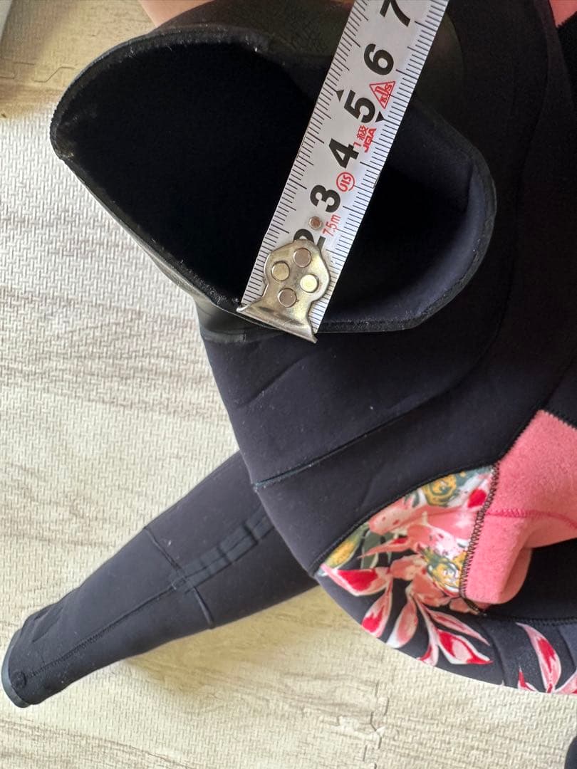 ROXY ウィメンズ　 ウェットスーツ　こども