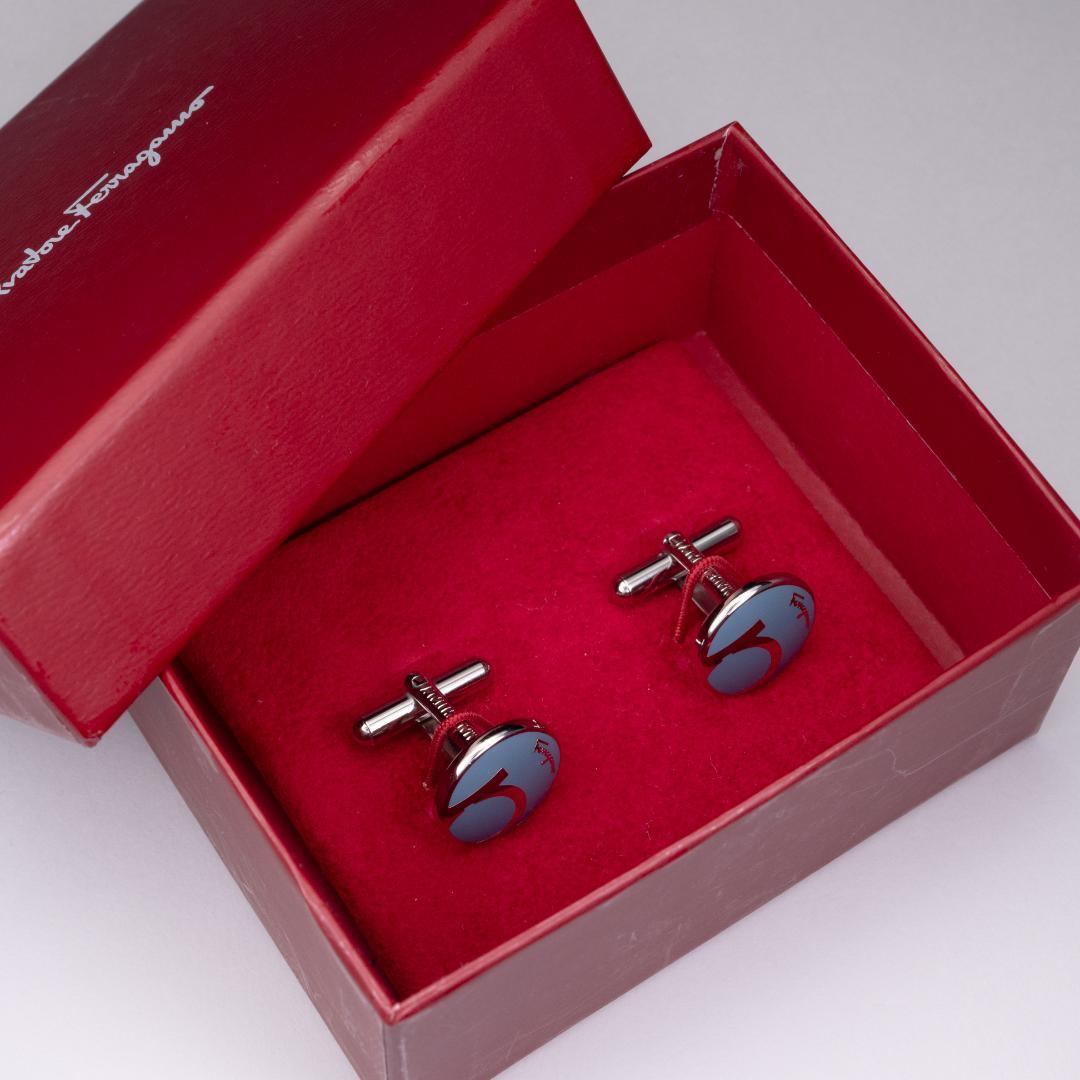 フェラガモ ブルーエナメルガンチーニ カフスボタン FERRAGAMO