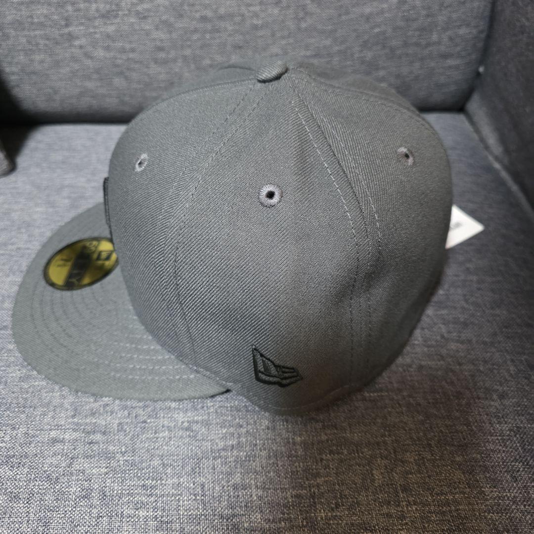 59FIFTY PlayStation シェイプス ロゴ ダークグラファイト - メルカリ