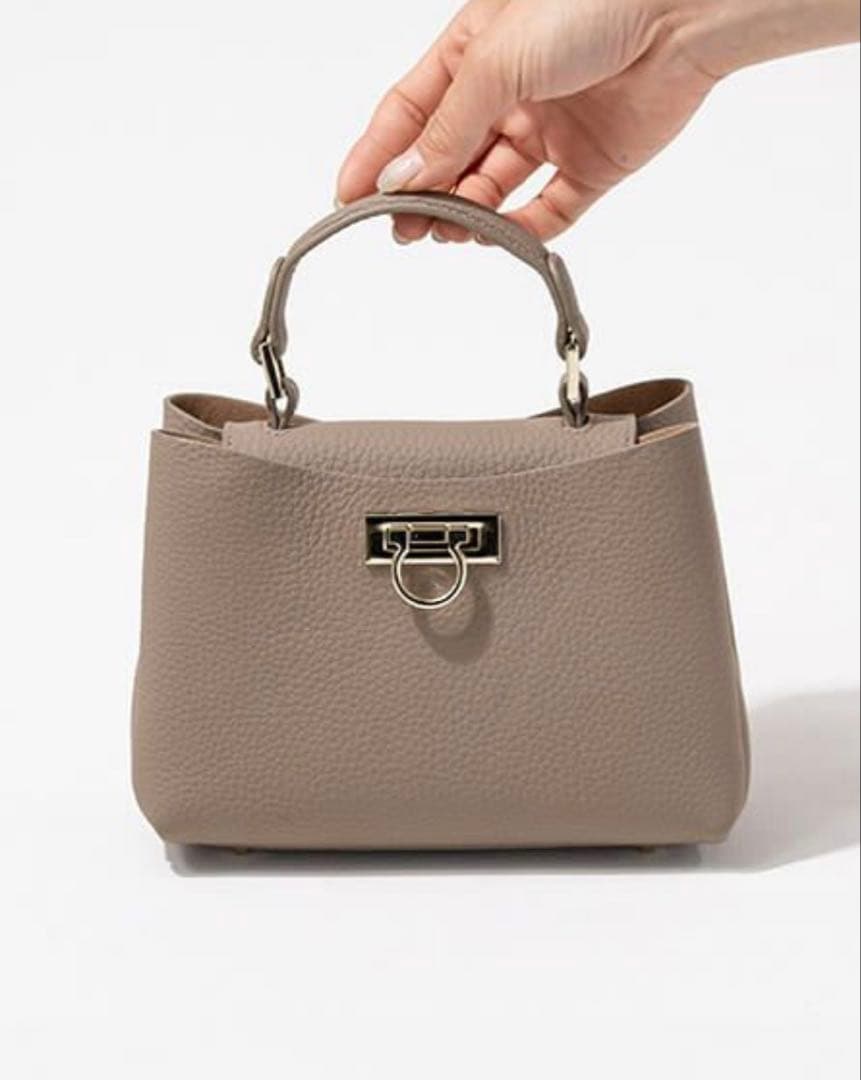 ヘイニ ベイビーマロエ 本革 ショルダーバッグ 2way グレージュ