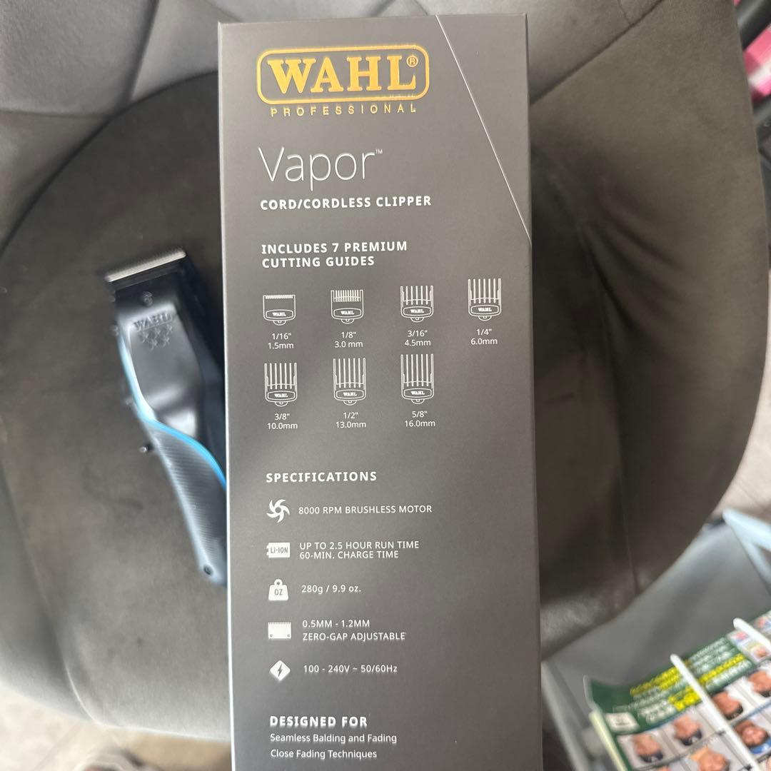 ほぼ未使用WAHL Vapor Cord/Cordless Clipper