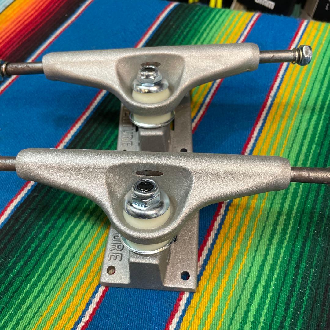 ベンチャー　スケートボードトラック　5.2low