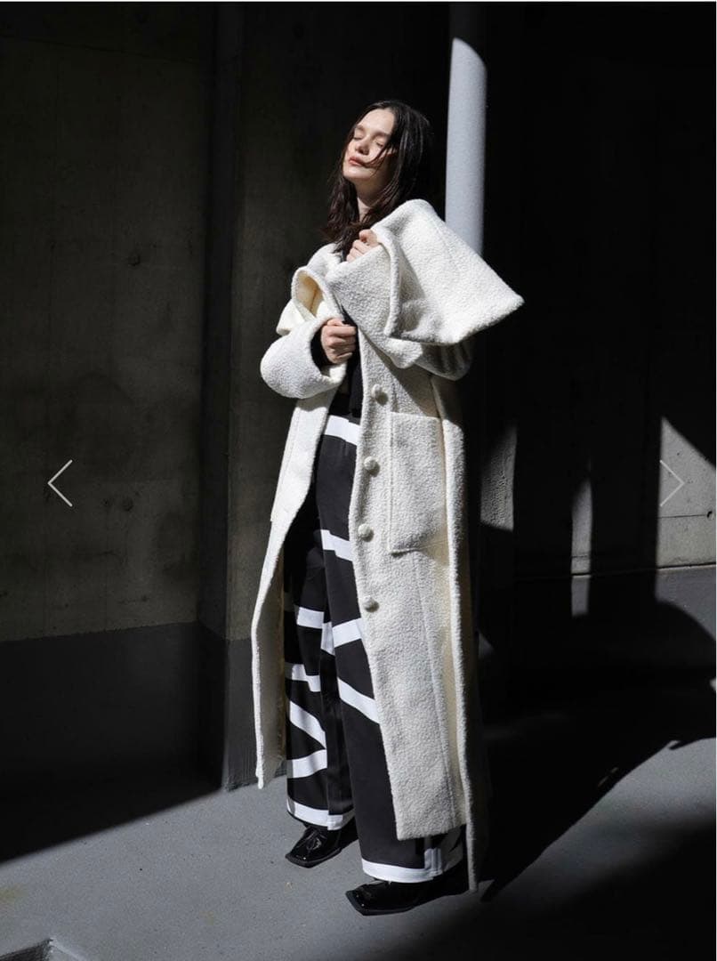 melt the lady】 wrapping gown coat