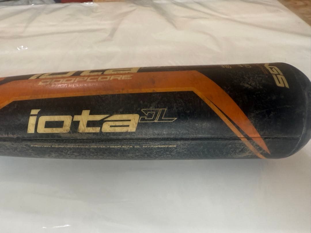 美津和タイガー レボルタイガー イオタDL 少年軟式用FRP製バット80cm