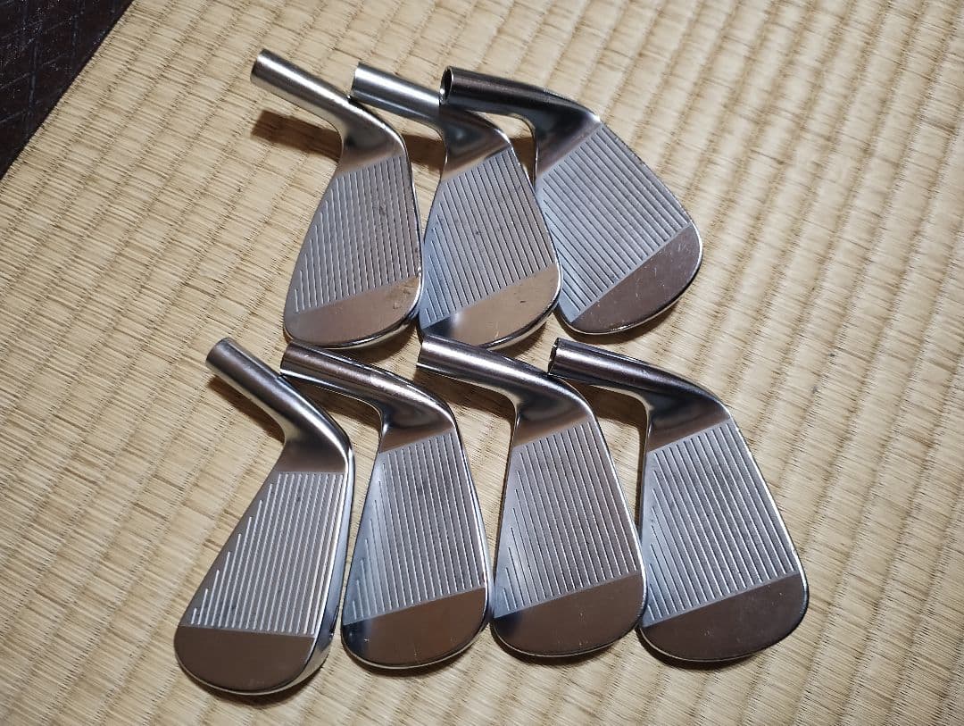 アイアンヘッドのみ　キャロウェイ　レガシーブラック2011　4i〜pw