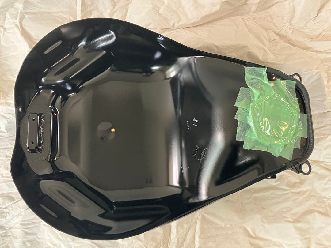 カワサキ Z900RS 純正タンク - メルカリ