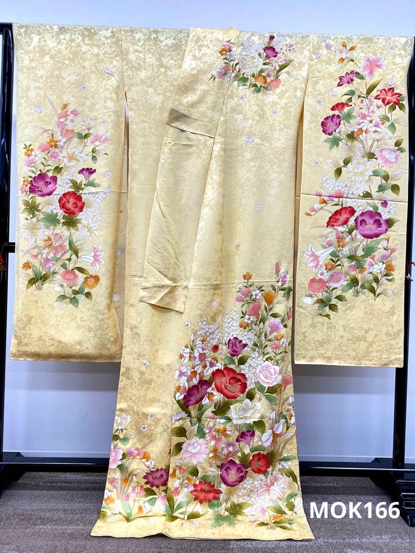 振袖 仮絵羽 金彩 紋意匠 正絹 未仕立て品 八掛付き L108390357 - 着物