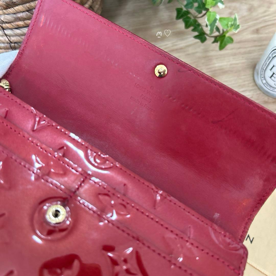LOUIS VUITTON　ルイヴィトン　ヴェルニ　ポルトフォイユ・サラ　長財布