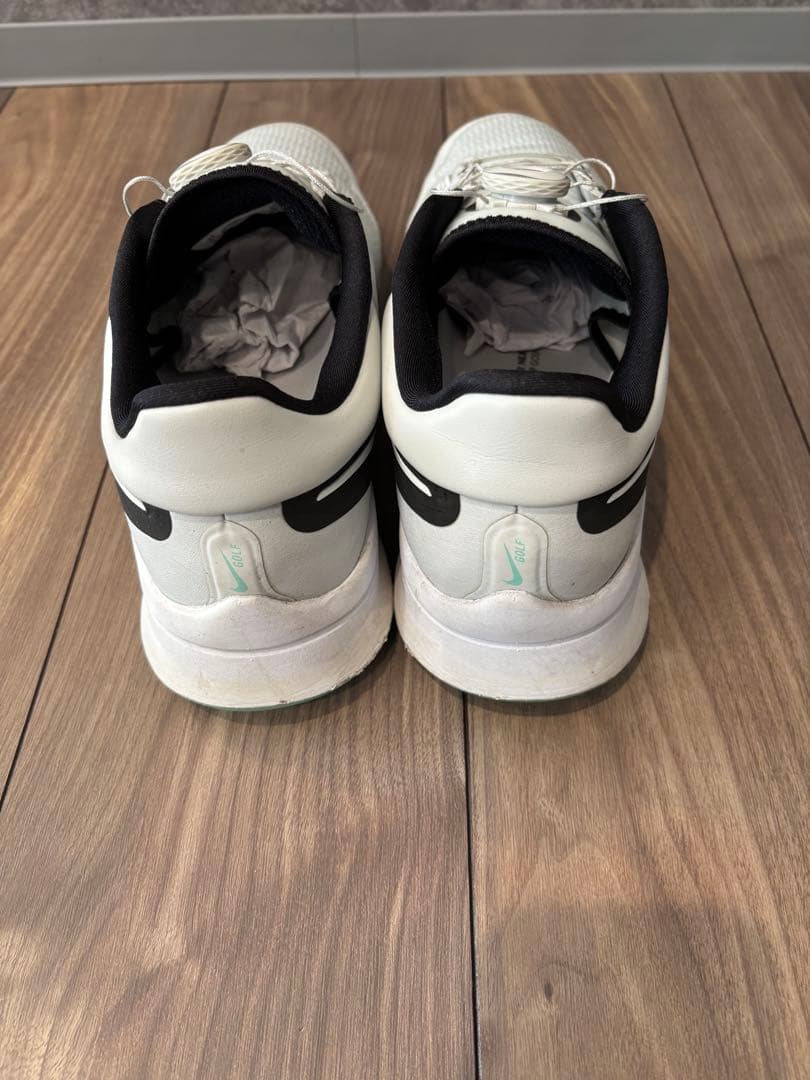 ナイキ　ゴルフシューズ