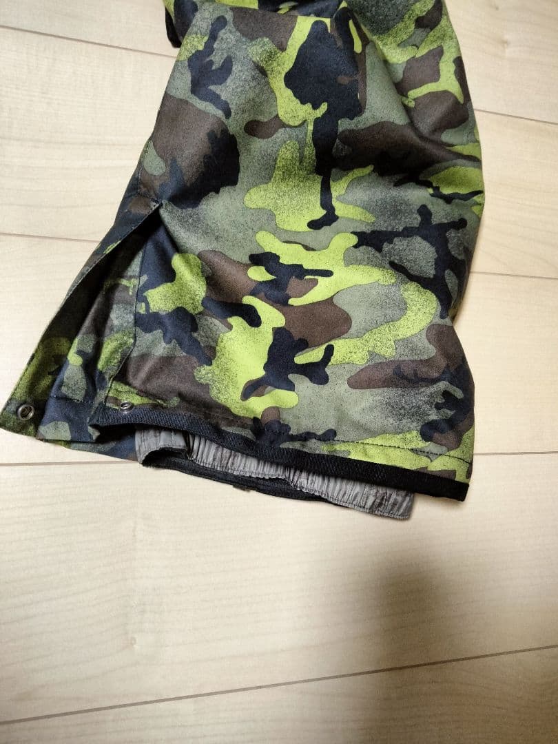 DC スノーボードウェア　パンツ　未使用品