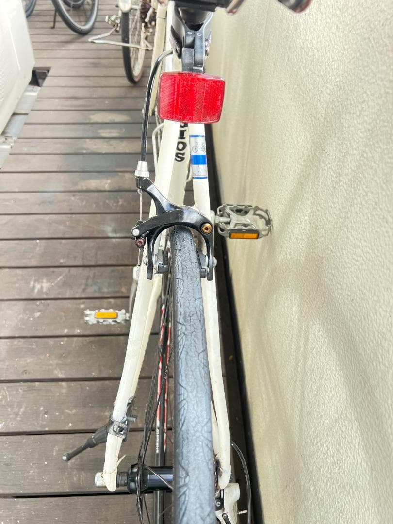 GIOS クロスバイク AMPIO ホワイト １８段変速 700c　引取専用