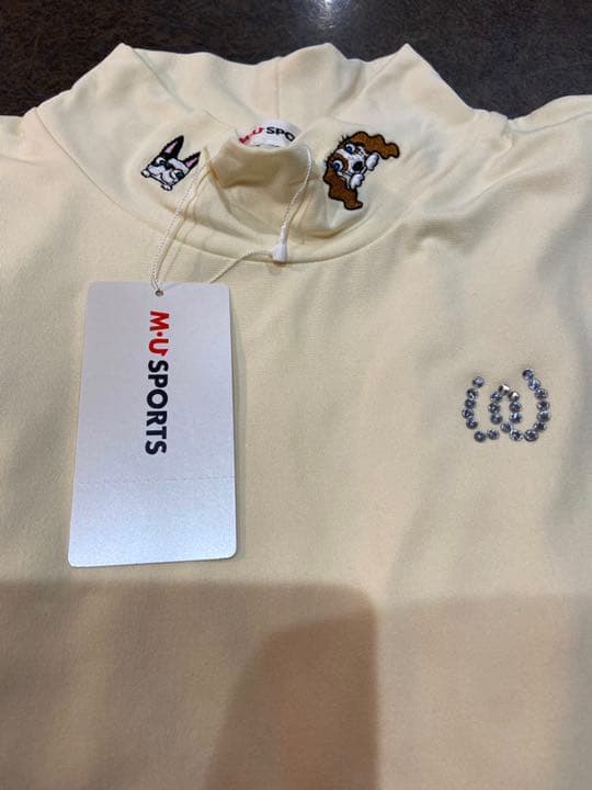 【MUスポーツ】ハイネックシャツ 42サイズ 定価 20900円