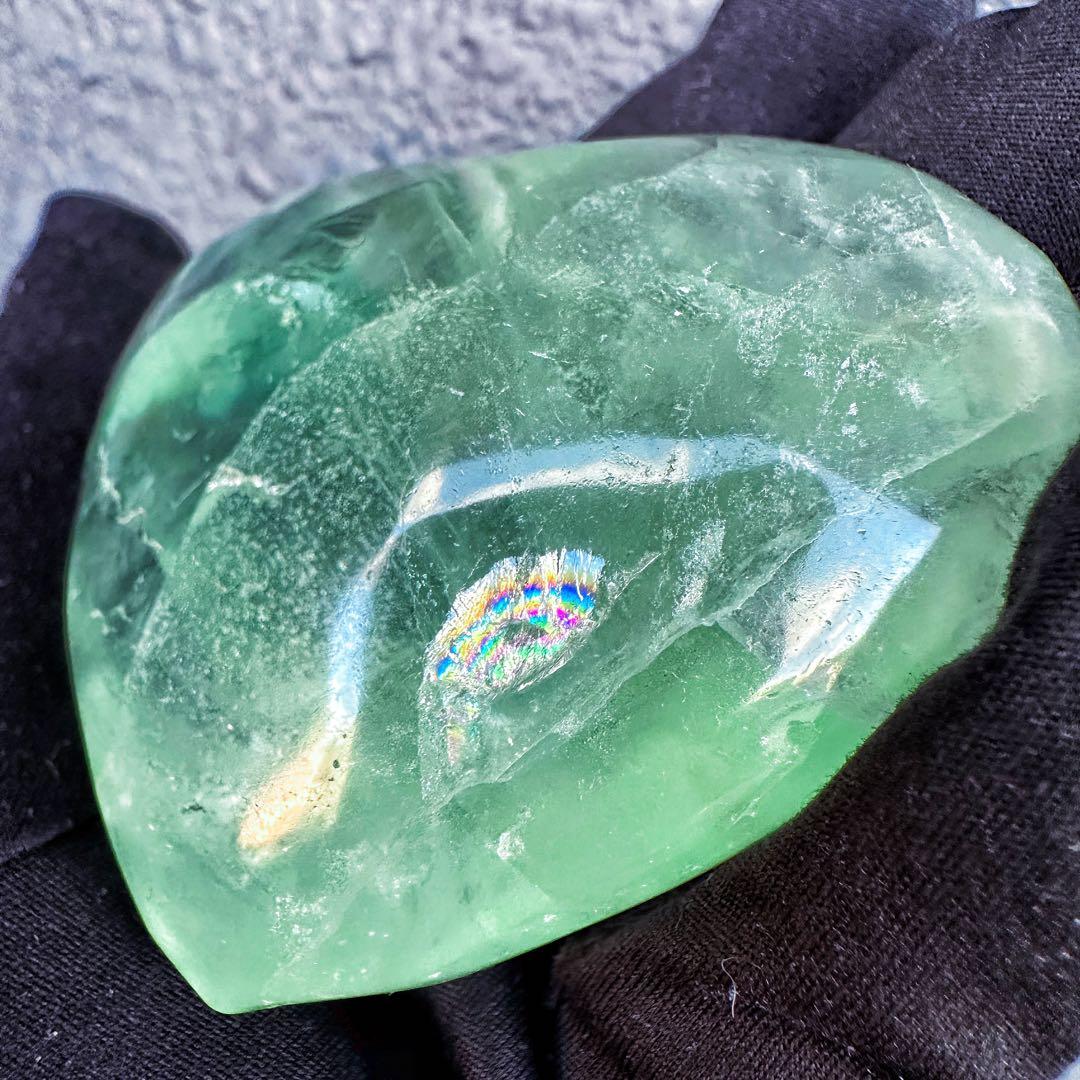 爆アレ❗️レインボー☆グリーンフローライト♡ハート♡ 蛍石