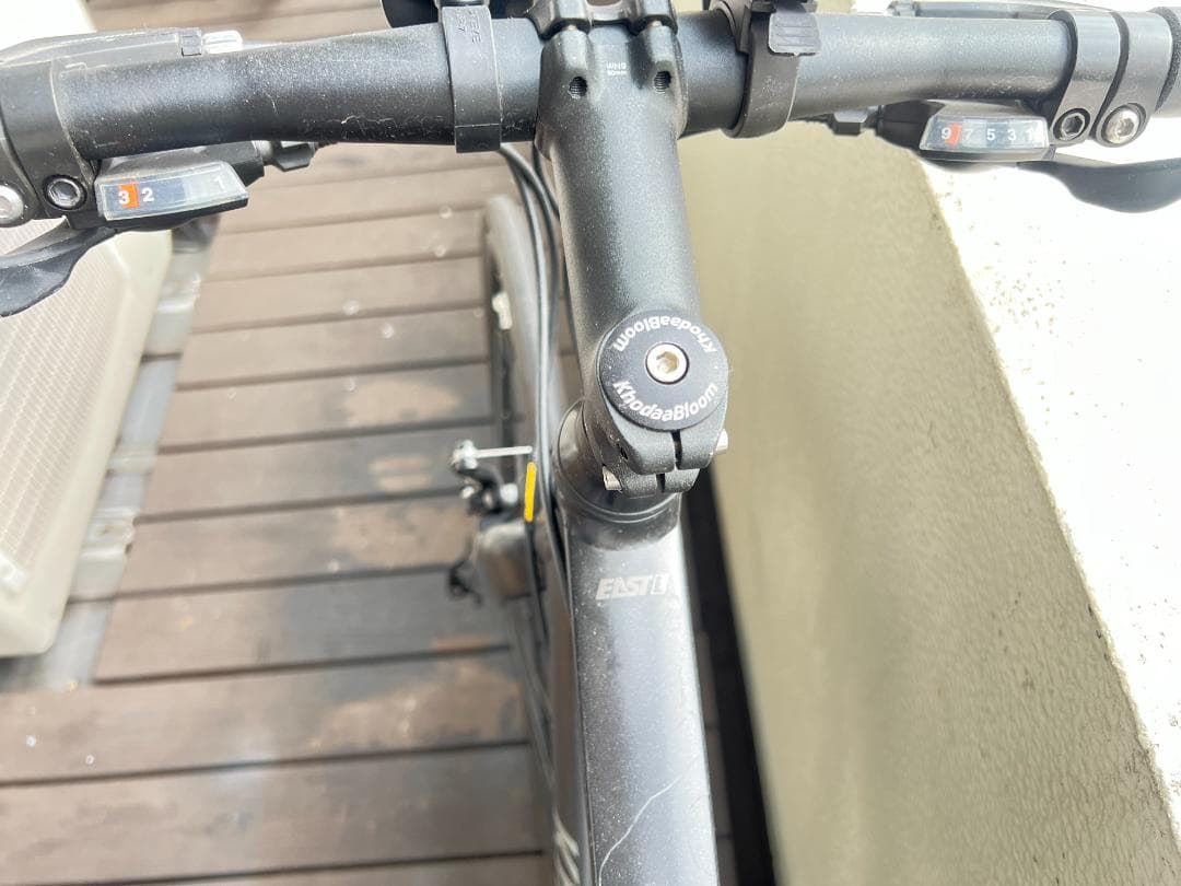 KHODAABLOOM クロスバイク RAIL L シマノ２４段変速 引取専用