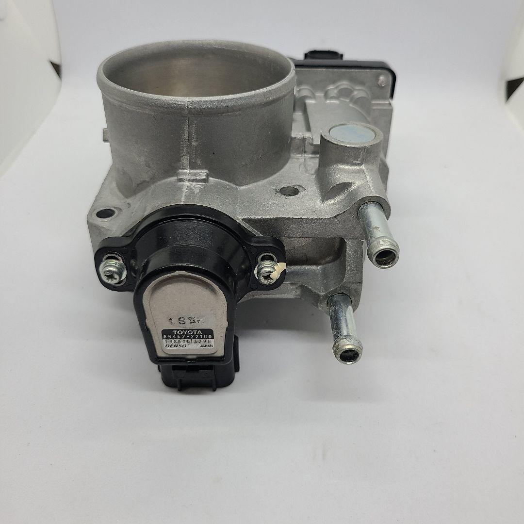 中*二様 トヨタ スロットルボディ リビルト 22030-46250 - メルカリ