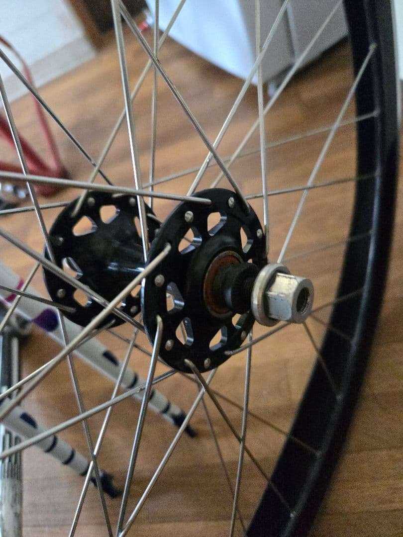 ピスト ホイール