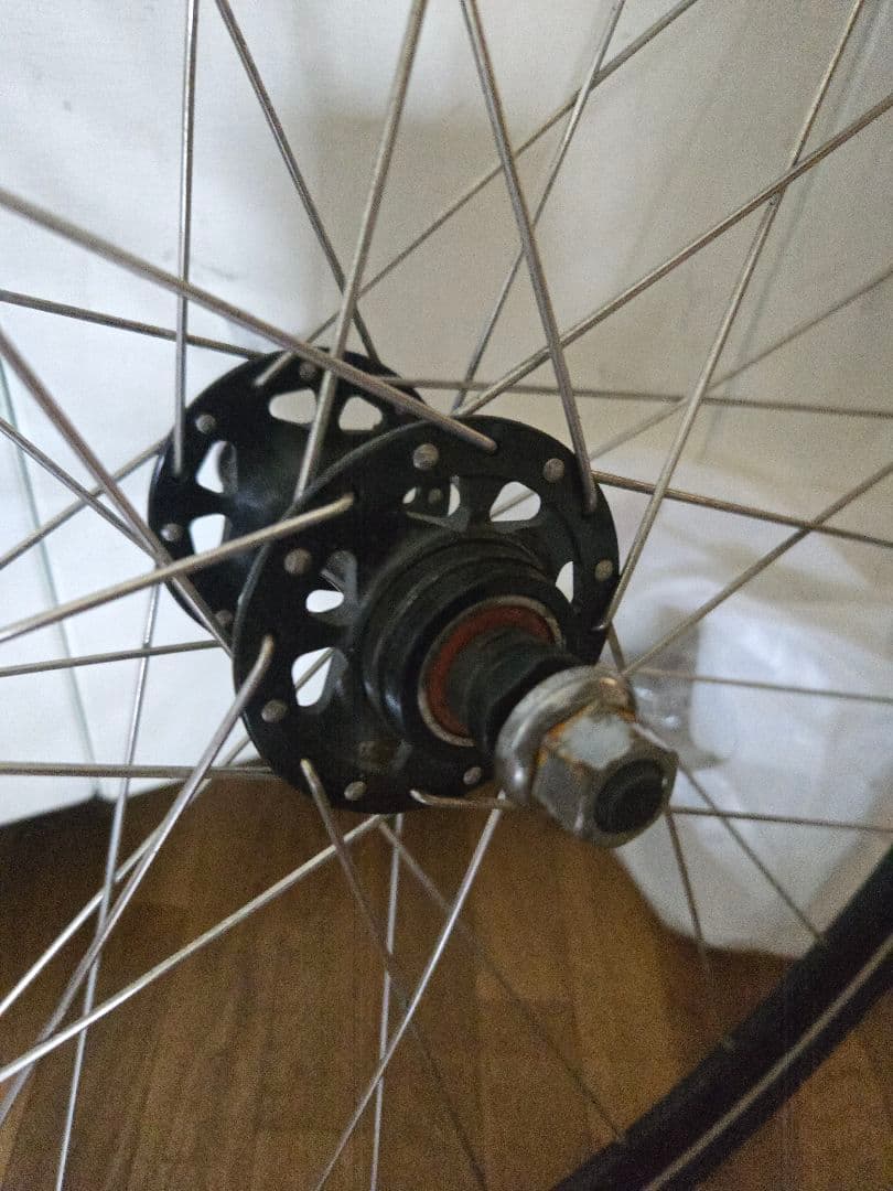 ピスト ホイール