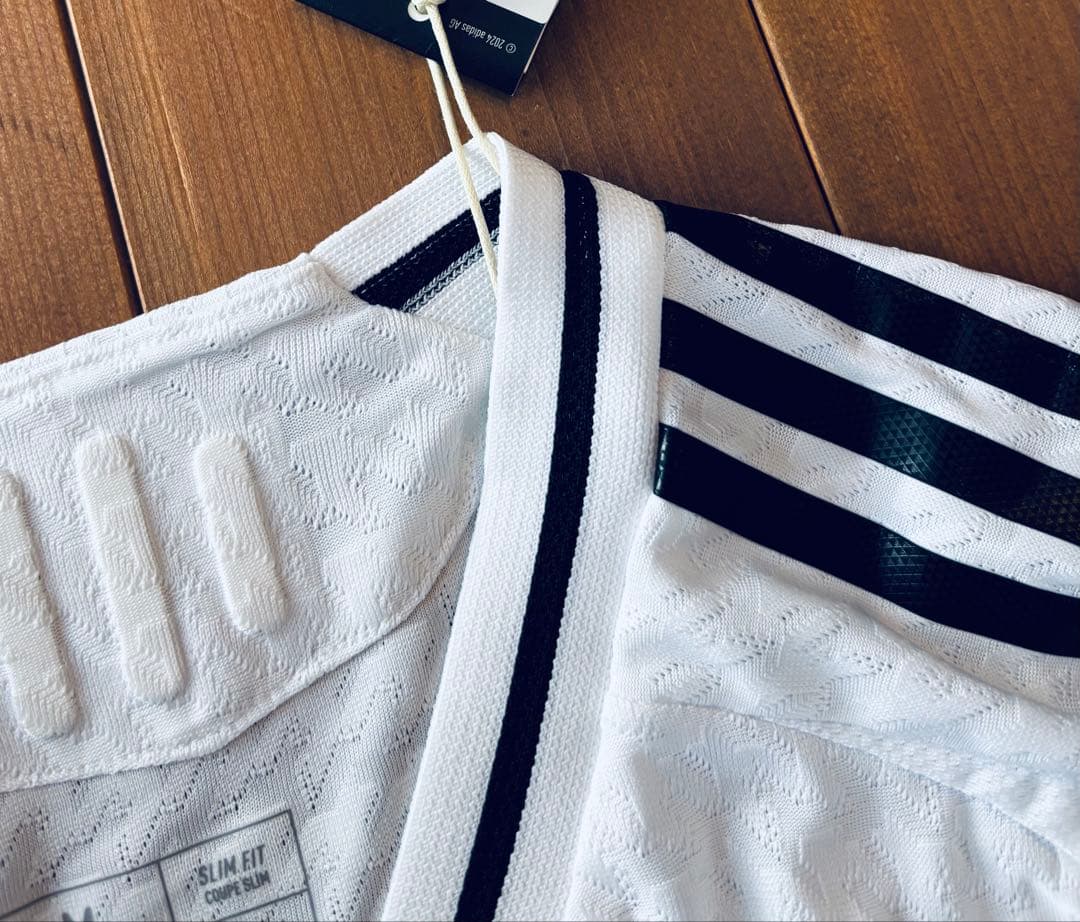 【マドリード購入正規/新品】24/2レアルマドリード　ホームユニフォームM #7