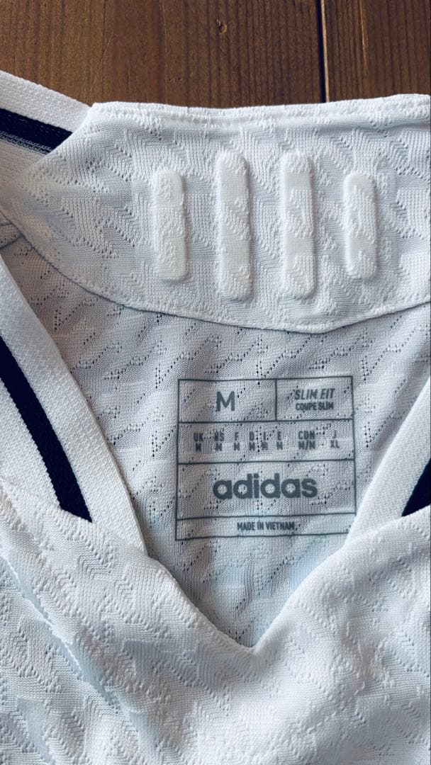 【マドリード購入正規/新品】24/2レアルマドリード　ホームユニフォームM #7