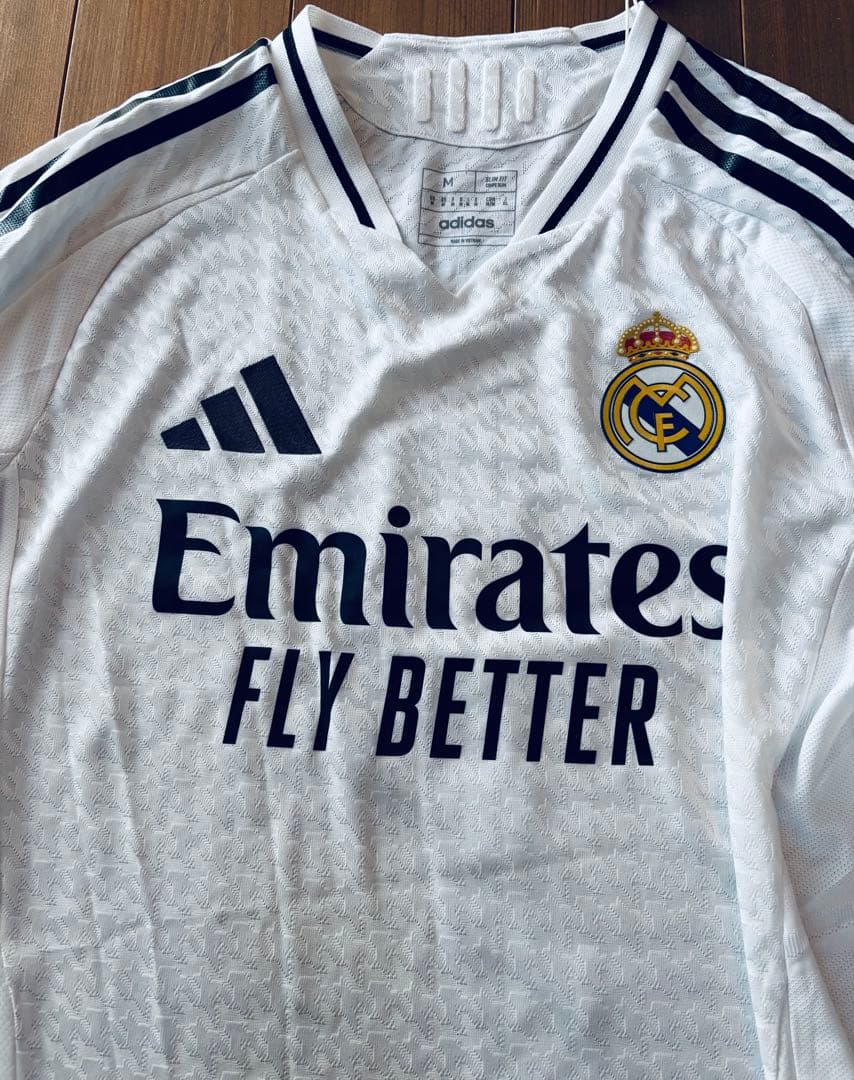 【マドリード購入正規/新品】24/2レアルマドリード　ホームユニフォームM #7