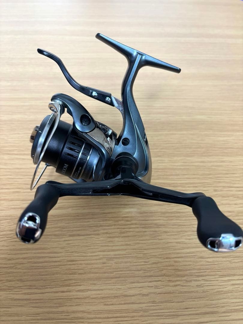 シマノHYPER FORCE LB C2000MDH ハイパーフォース