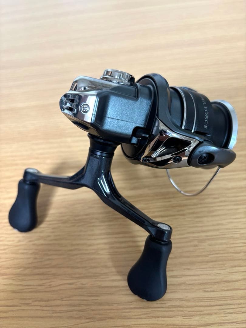 シマノHYPER FORCE LB C2000MDH ハイパーフォース