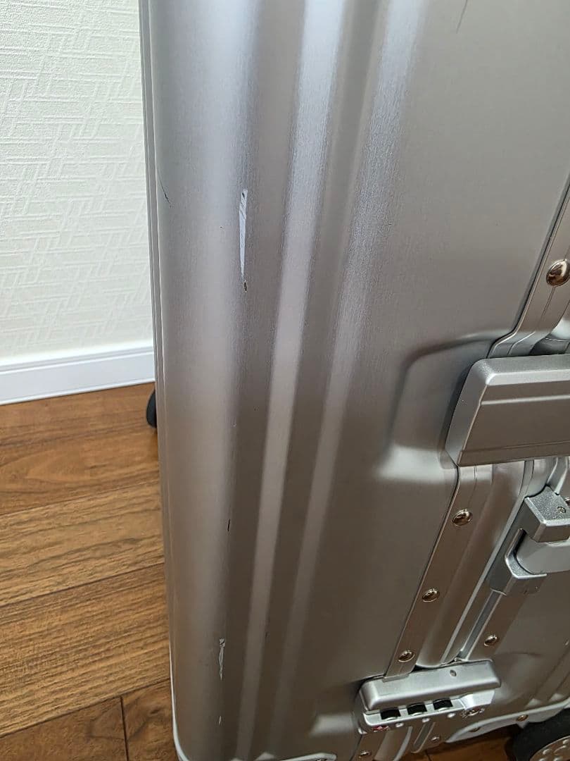 メルセデスベンツ アルミスーツケース