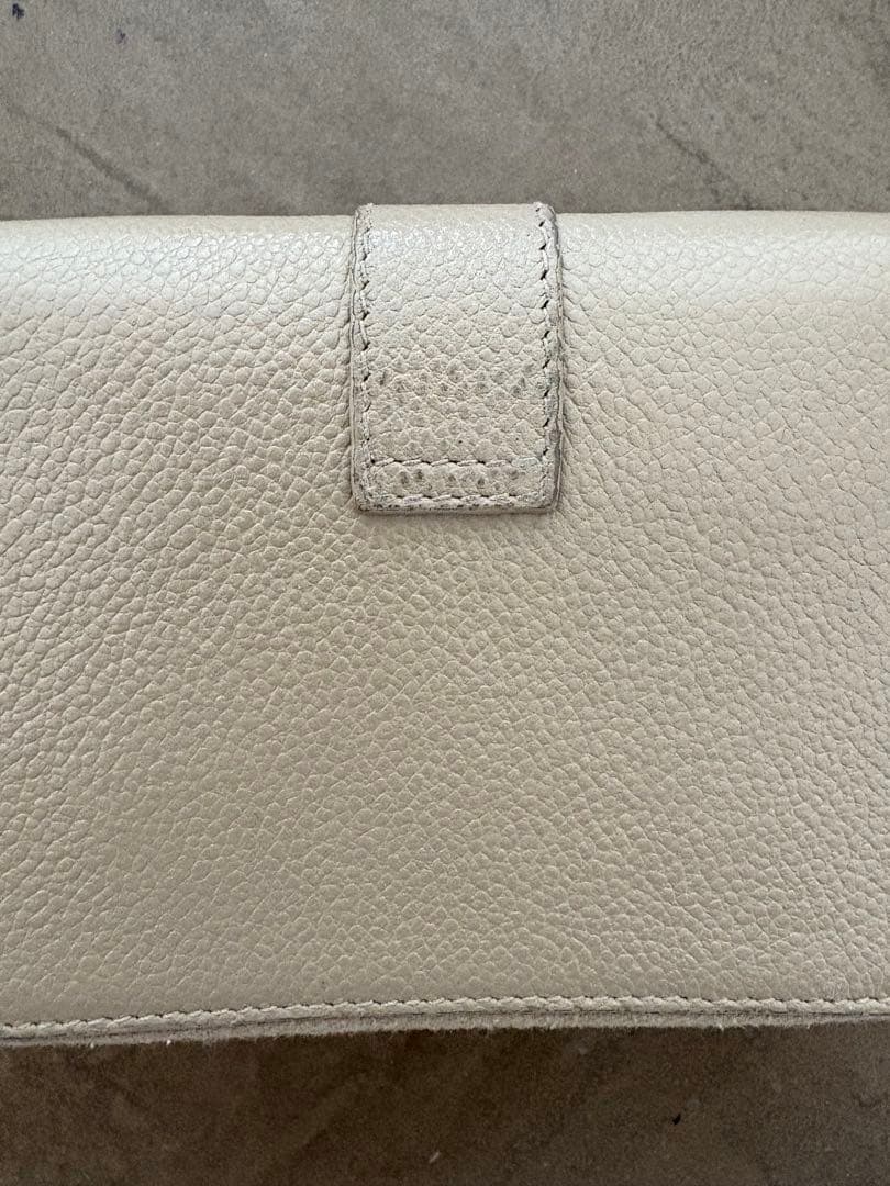 サンローラン　グレージュ　レザー 二つ折り財布