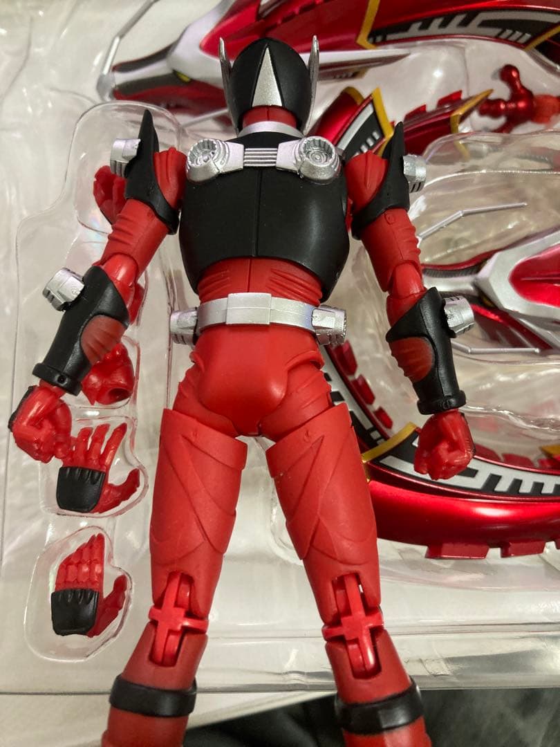 S.H.Figuarts 仮面ライダー龍騎＆ドラグレッダーセット