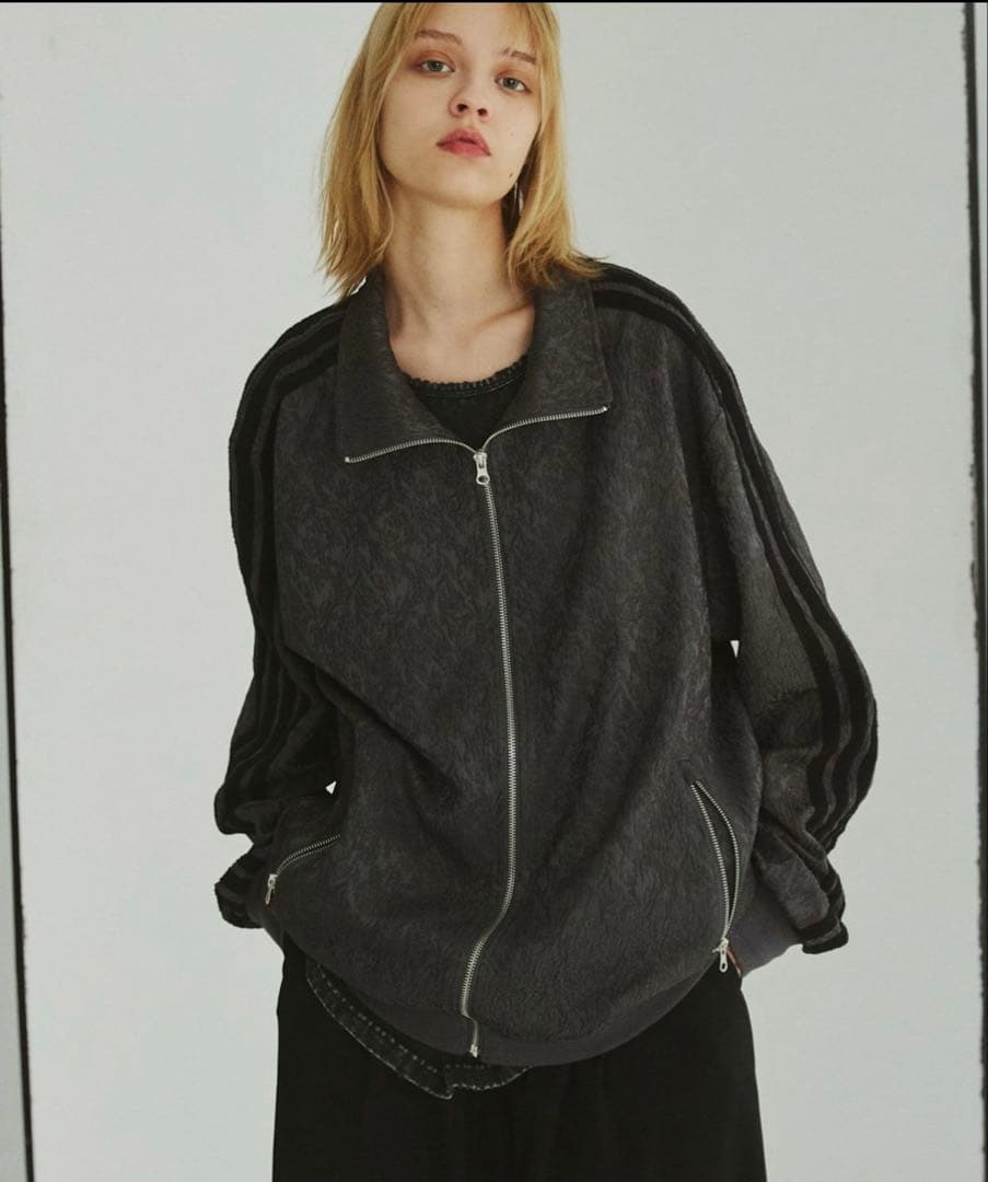 総柄ジャガードトラックジャケット＆パンツ opening act