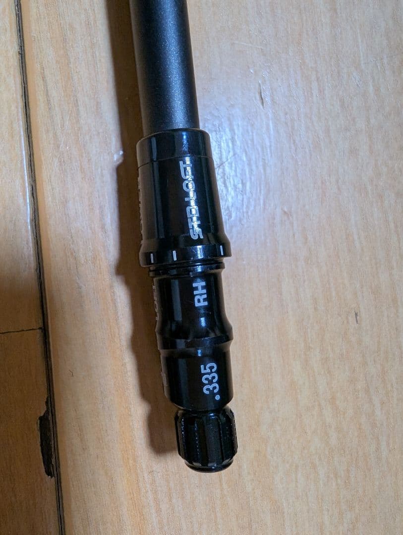 IZ-6 FLEX S グラファイトデザインシャフト　テーラーメイドスリーブ付き