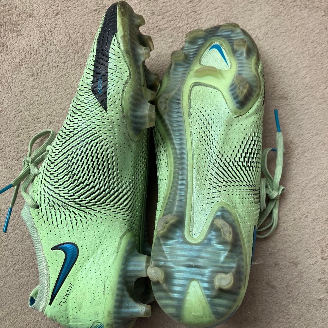 NIKEファントムGT FG