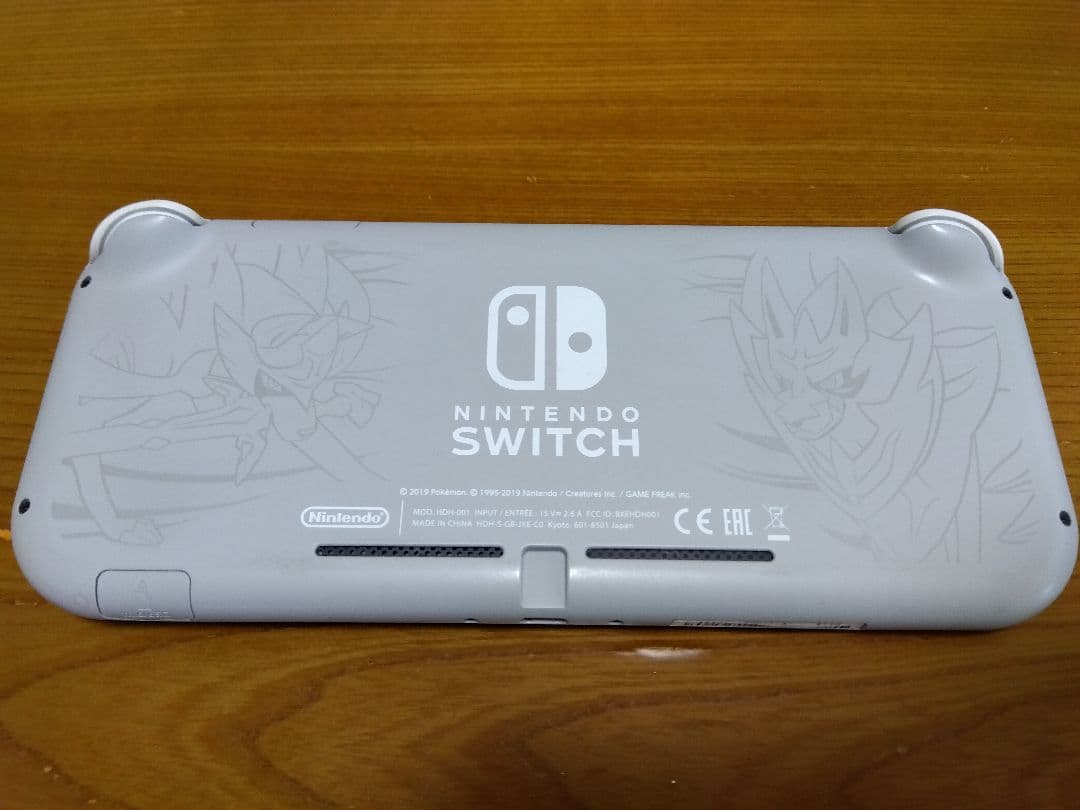 NintendoSwitch Lite　ザシアン　ザマゼンタ　モデル　限定品